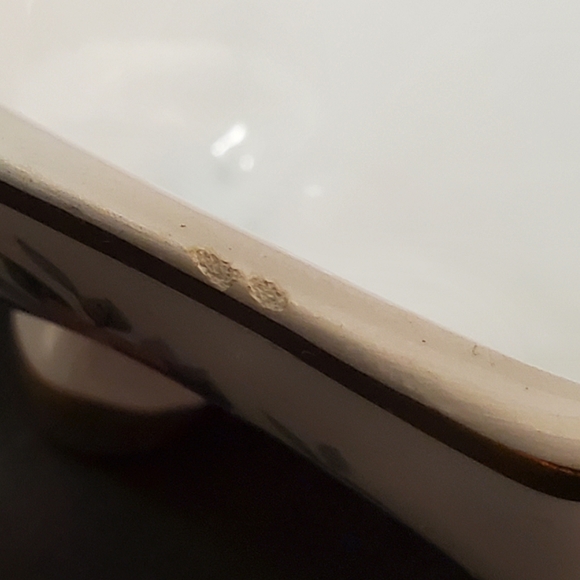 Vintage Porcelain Footed Lidded Bowl - Picture 8 of 10